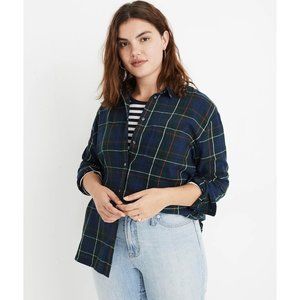 Flannel Oversized Ex-Boyfriend Shirt in Dark Plaid